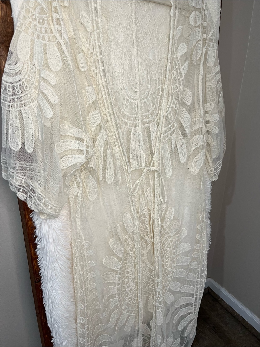 Rebellion Again Boho Ivory Lace Kimono Duster Cardigan Cover-Up - Picture 2 of 5
